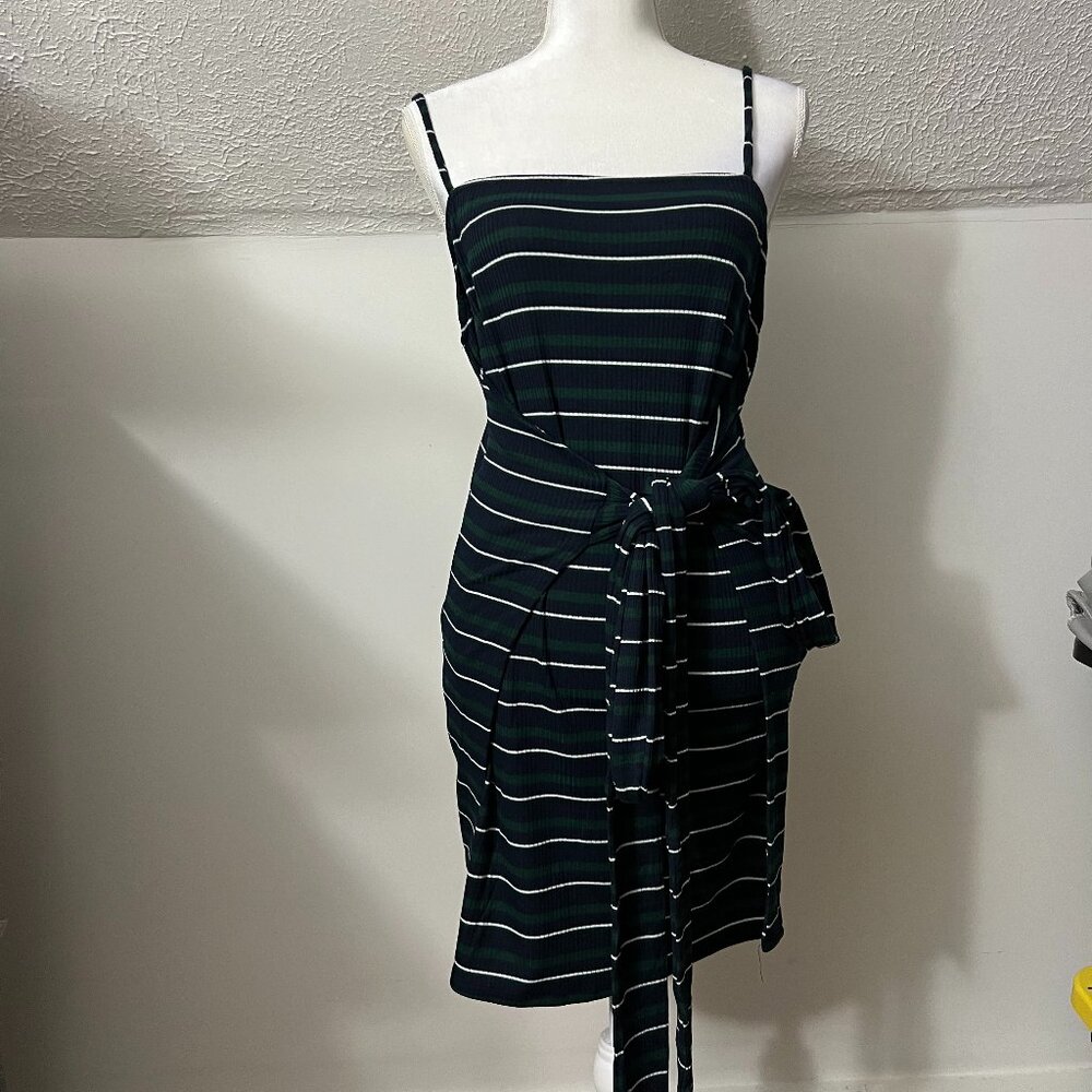 NWT Olivaceous Spaghetti Strap Dress - Tie Back Size Small